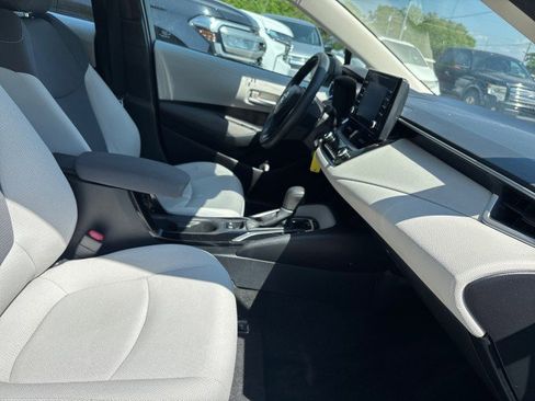 Used 2020 Toyota Corolla L image 13