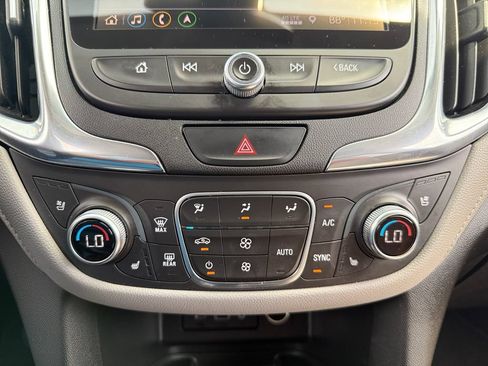 Used 2019 Chevrolet Equinox Premier AWD/4WD image 21