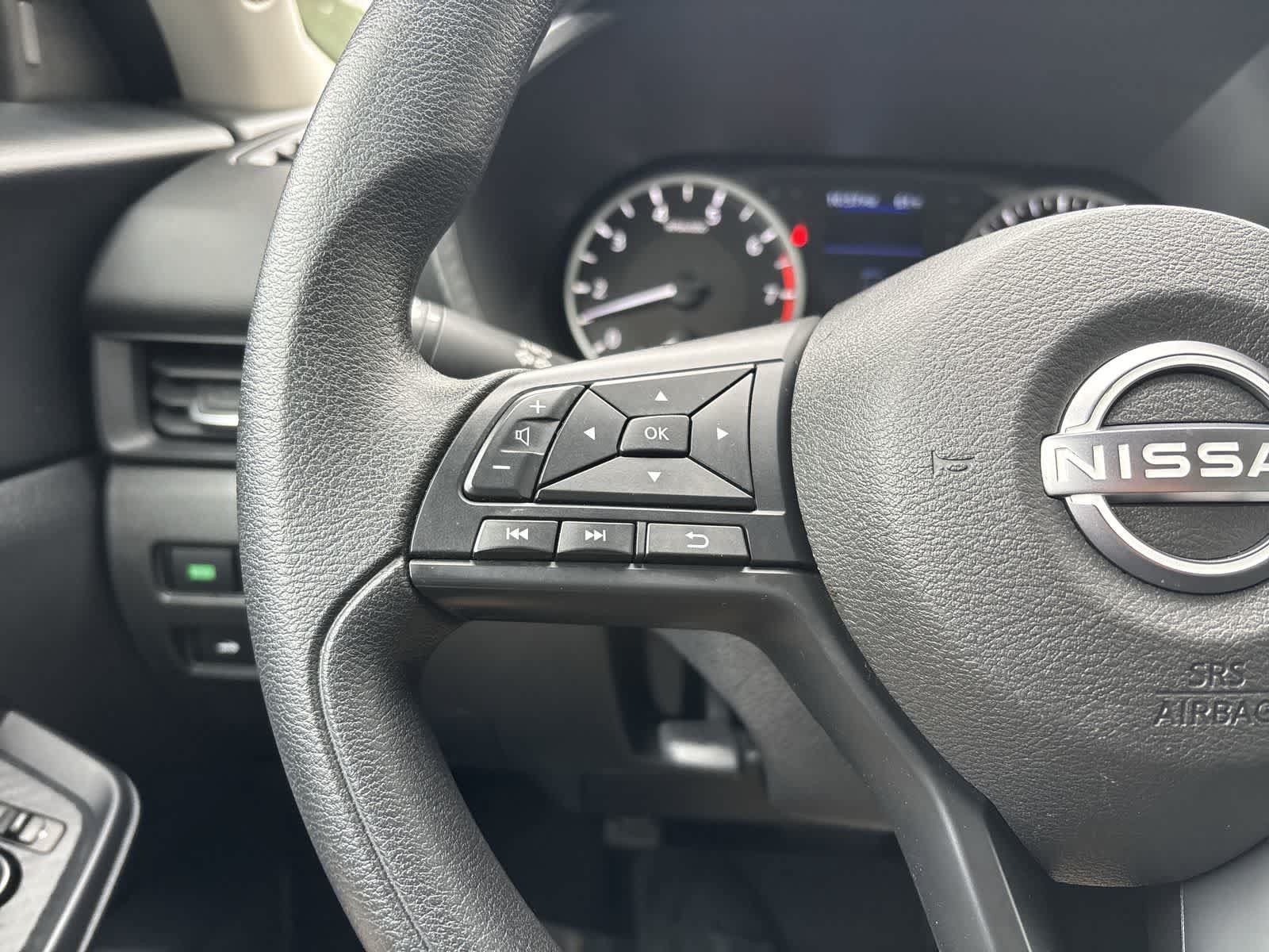Used 2025 Nissan Sentra S FWD image 14