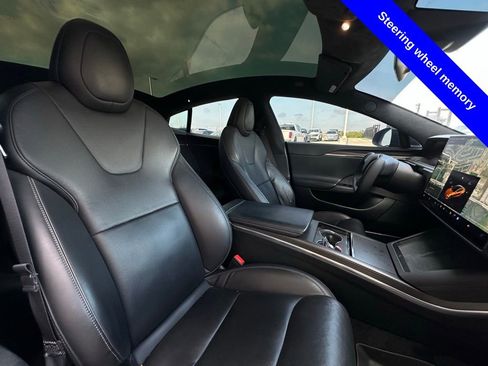 Used 2021 Tesla Model S Plaid image 23