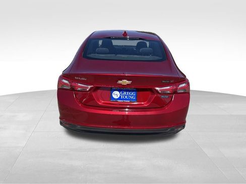 Used 2022 Chevrolet Malibu LT FWD image 5