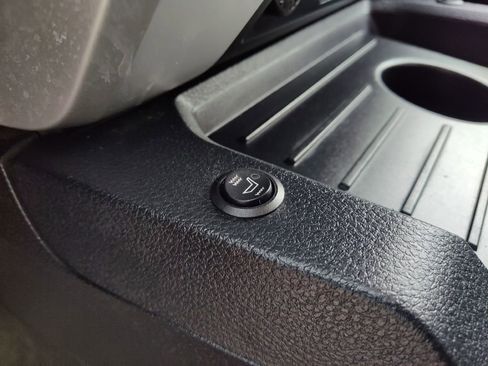 Used 2019 Toyota Tundra SR5 w/ TRD Sport Package image 31