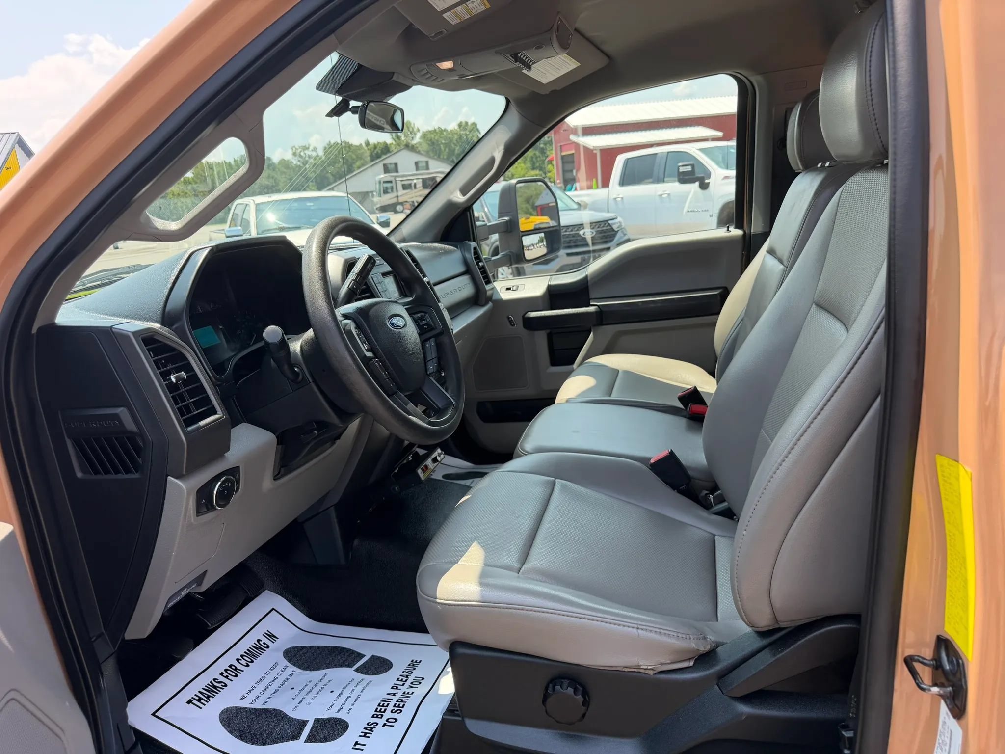 Used 2020 Ford F350 XL w/ Power Equipment Group RWD image 8
