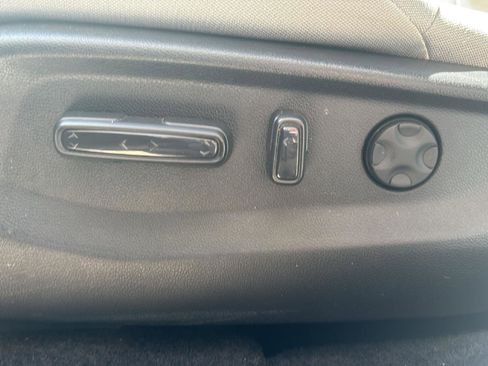 Used 2020 Honda CR-V EX image 13