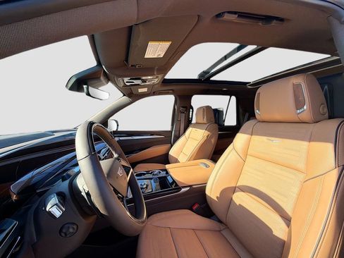 New 2026 Cadillac Escalade Luxury w/ Touring Package image 22