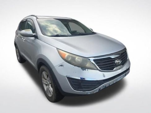 Used 2011 Kia Sportage LX w/ Convenience Pkg 2 FWD image 7