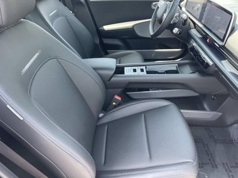 Certified 2025 Hyundai Ioniq 6 Limited RWD image 28