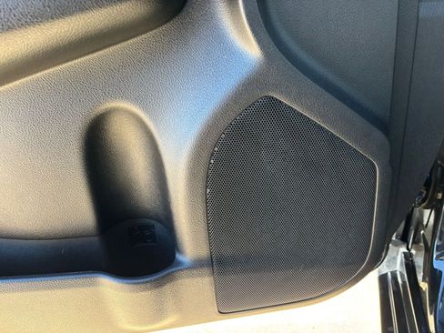 Used 2017 Toyota Camry LE image 13