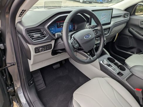 New 2026 Ford Escape Platinum w/ Premium Technology Package image 14