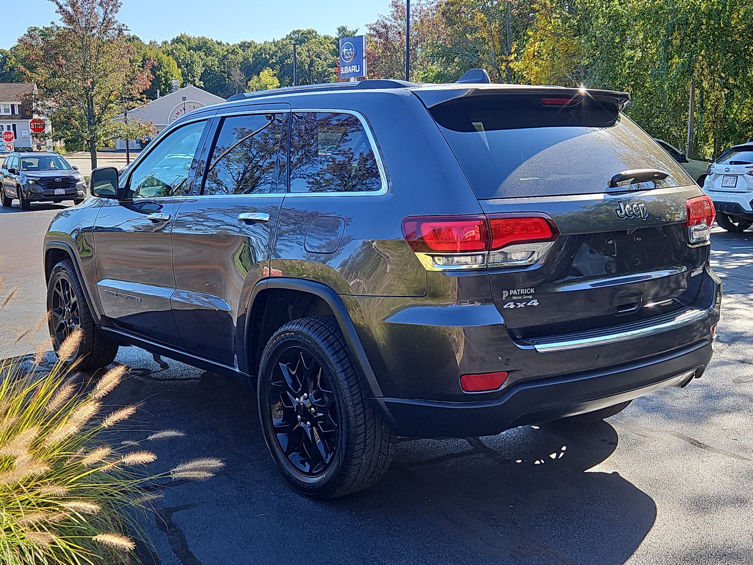 Used 2021 Jeep Grand Cherokee Limited AWD/4WD image 30