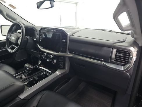 Used 2023 Ford F150 Lariat image 12