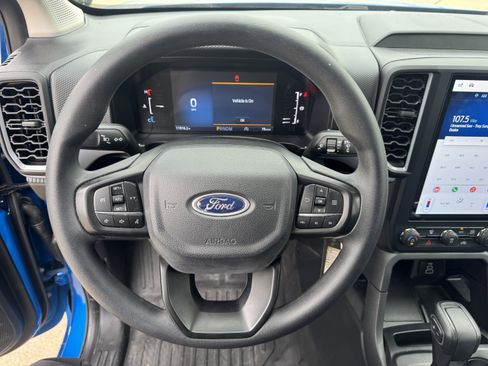 Used 2024 Ford Ranger XL image 14