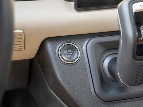 Used 2024 Land Rover Defender 110 X AWD/4WD image 32