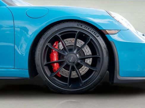 Used 2018 Porsche 911 GT3 image 11