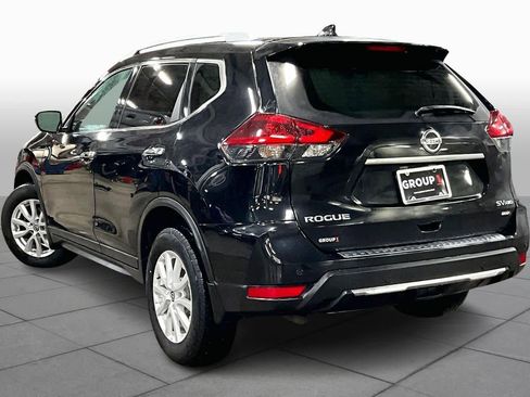 Used 2019 Nissan Rogue SV image 11