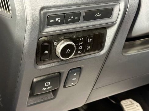 Used 2023 Ford F150 Lariat w/ Equipment Group 502A High AWD/4WD image 10