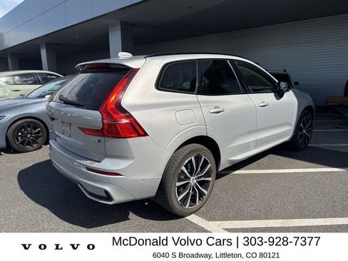 Used 2023 Volvo XC60 B5 Plus w/ Climate Package AWD/4WD image 4