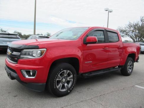 Used 2018 Chevrolet Colorado Z71 image 3