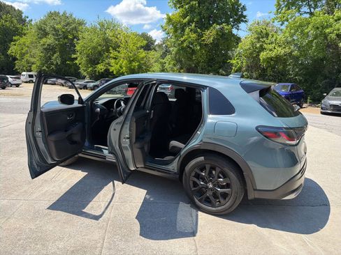 Certified 2025 Honda HR-V Sport image 21