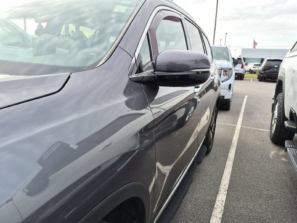 Used 2022 Honda Pilot Touring image 4