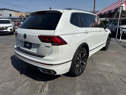 Used 2023 Volkswagen Tiguan SEL R-Line image 5