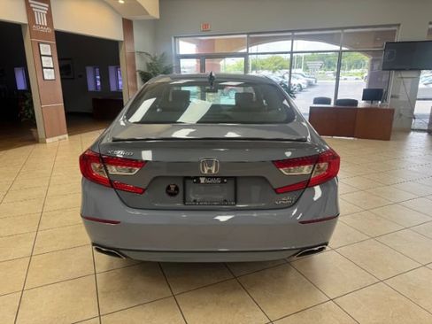 Used 2021 Honda Accord Sport image 5