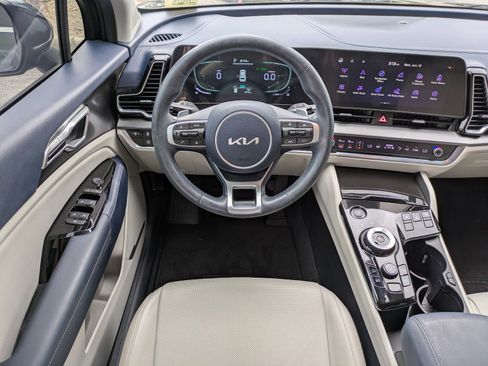 Certified 2023 Kia Sportage EX AWD/4WD image 12