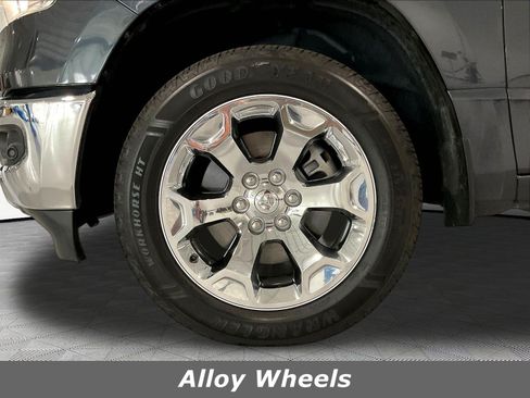 Used 2019 RAM 1500 Big Horn AWD/4WD image 34