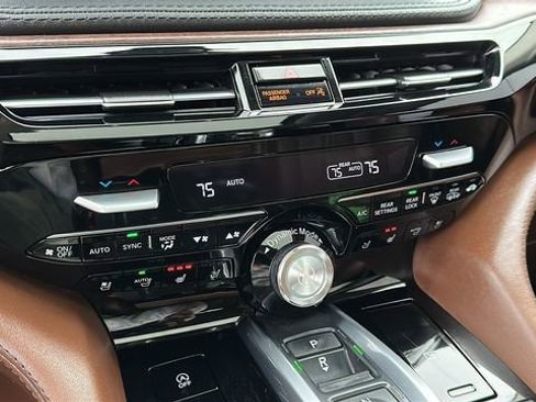 Certified 2025 Acura MDX w/ Advance Package image 17