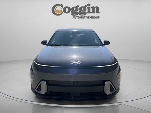Certified 2026 Hyundai Kona SE FWD image 9