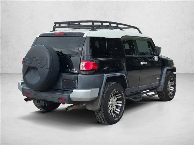 Used 2010 Toyota FJ Cruiser 2WD w/ Upgrade Pkg 2 image 3