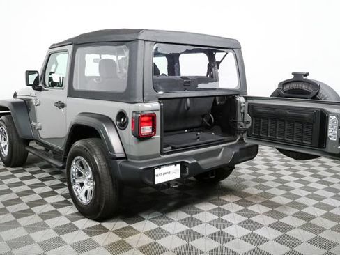 Used 2020 Jeep Wrangler Sport AWD/4WD image 21