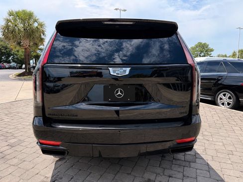 Used 2023 Cadillac Escalade Sport w/ Touring Package AWD/4WD image 12