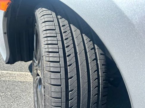 Certified 2018 Honda Civic EX image 14