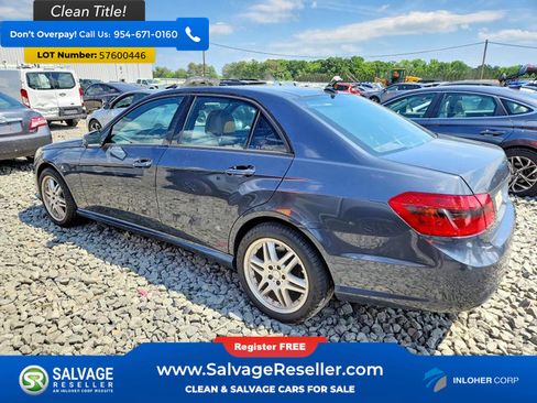 Used 2010 Mercedes-Benz E 550 4MATIC Sedan image 3