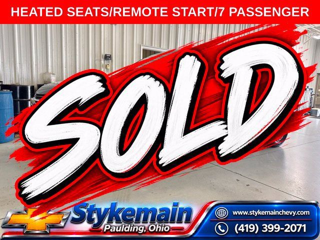 Used 2023 Chevrolet Traverse LT AWD/4WD image 1