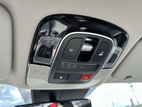 Used 2024 Hyundai Tucson SEL w/ Convenience Package image 32