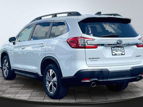 Used 2023 Subaru Ascent Premium AWD/4WD image 4
