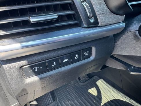 Used 2021 Kia Telluride EX w/ EX Premium Package AWD/4WD image 23