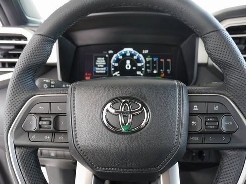 New 2025 Toyota Tundra Limited image 30