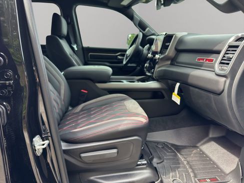 New 2026 RAM 1500 Big Horn AWD/4WD image 17
