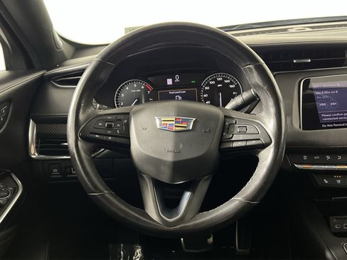 Used 2019 Cadillac XT4 Sport AWD/4WD image 16