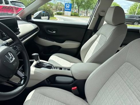 Certified 2025 Honda HR-V LX image 13