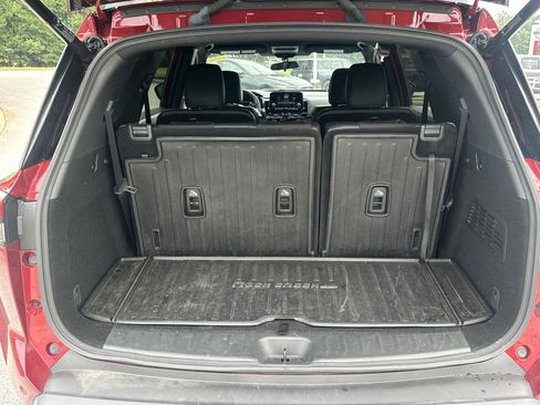Used 2025 Nissan Pathfinder Rock Creek AWD/4WD image 18