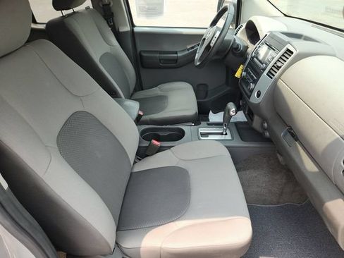 Used 2014 Nissan Xterra S AWD/4WD image 19