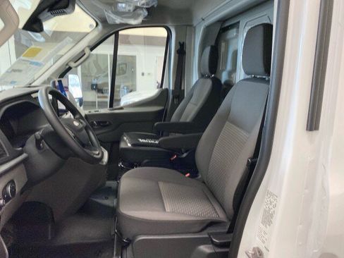 New 2026 Ford Transit 350 w/ Interior Upgrade Package RWD image 15