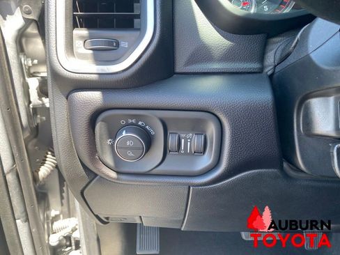 Used 2020 RAM 2500 Laramie w/ Night Edition AWD/4WD image 37