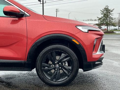 Used 2024 Buick Encore GX Sport Touring image 6