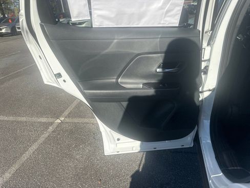 New 2026 Nissan Kicks SV image 21