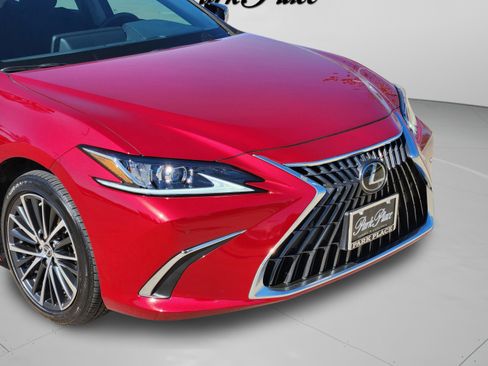 Used 2025 Lexus ES 350 12.3-in Lexus Interface, Panor w/ Premium Package image 37